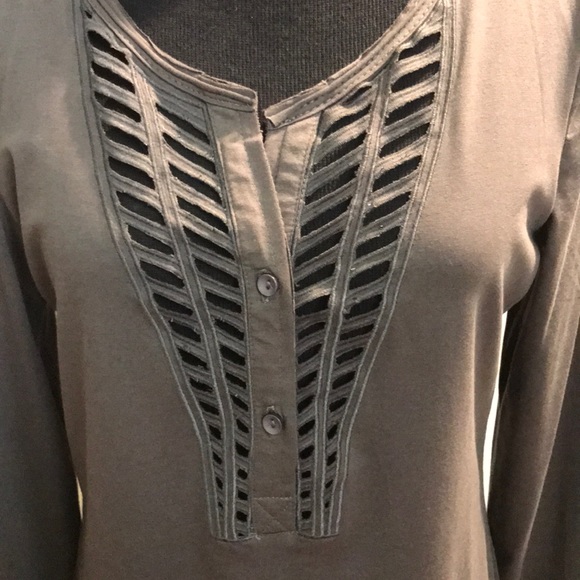 top - Picture 3 of 6